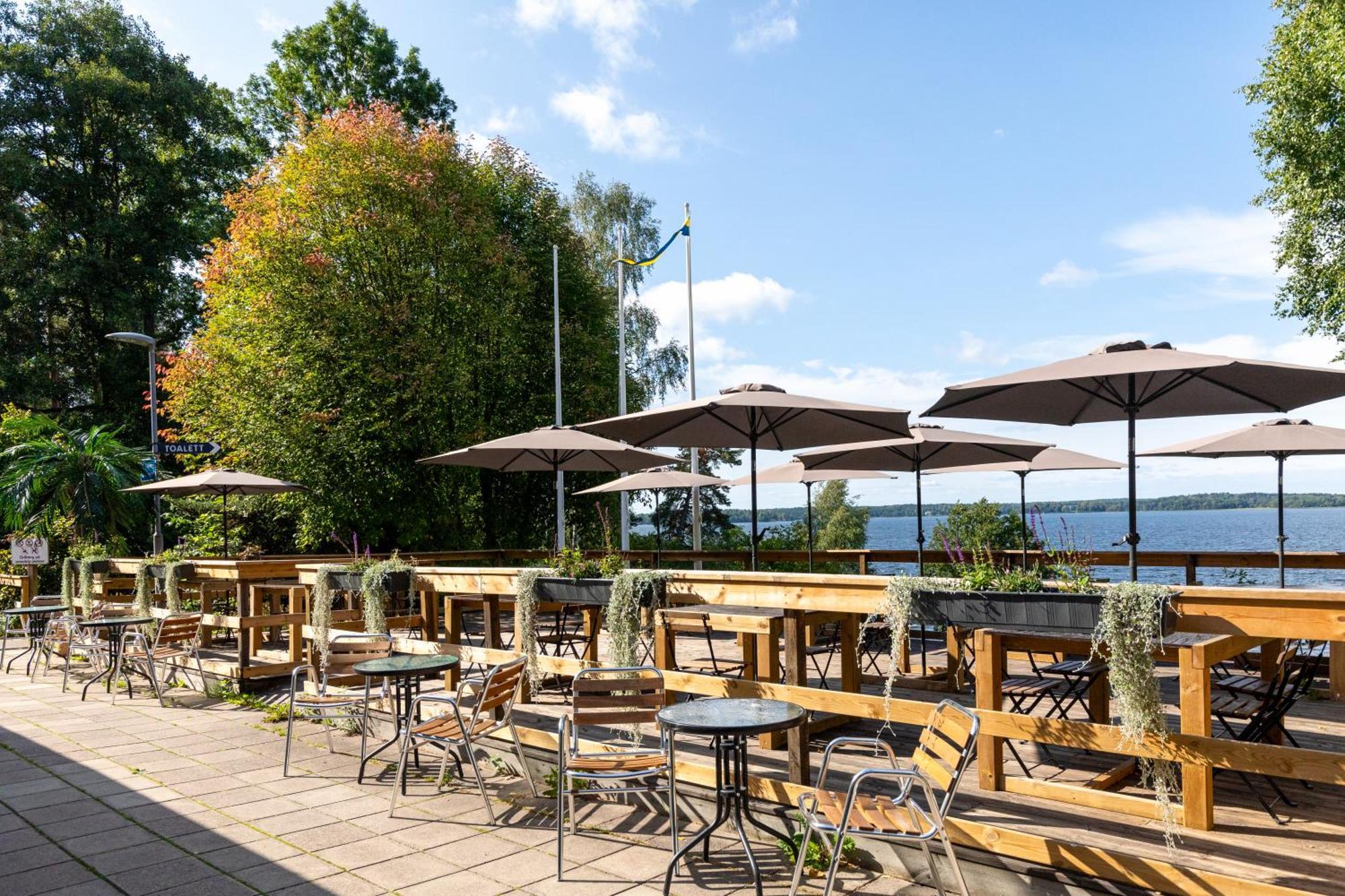 Kallhaellsbaden Strandhotell Jarfalla Exteriör bild